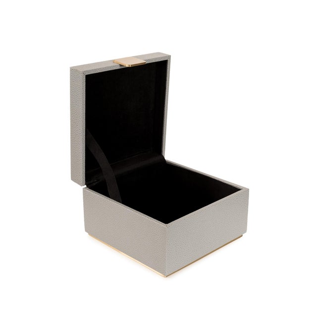 Anette Decorative Box - Small For Sale In Chicago - Image 6 of 11