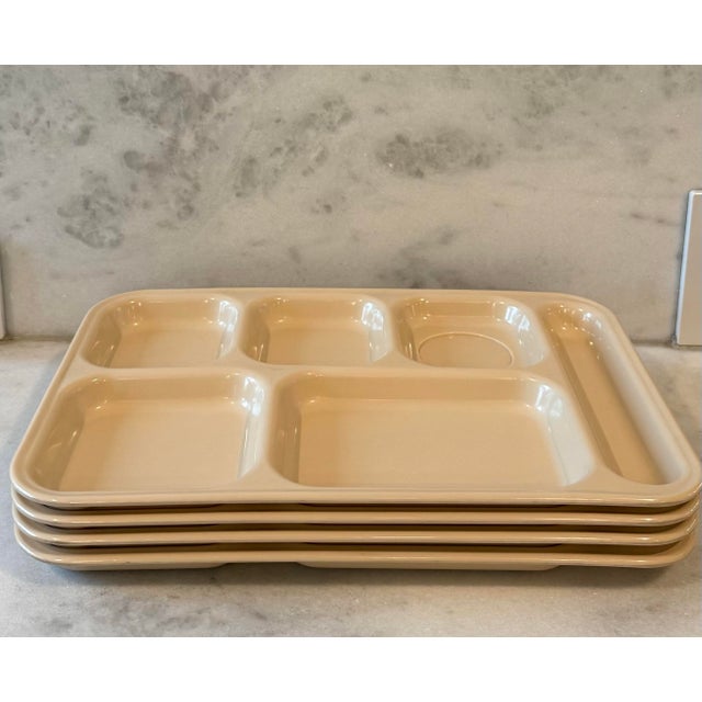 1970s Set of 4 Dallas Ware Coral Pink Melamine Trays For Sale - Image 5 of 11