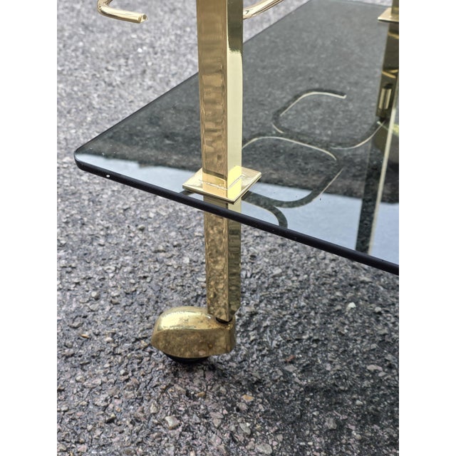 Fontana Arte Brass and Green Crystal Bar Cart from Fontana Arte, Italy, 1970s For Sale - Image 4 of 10