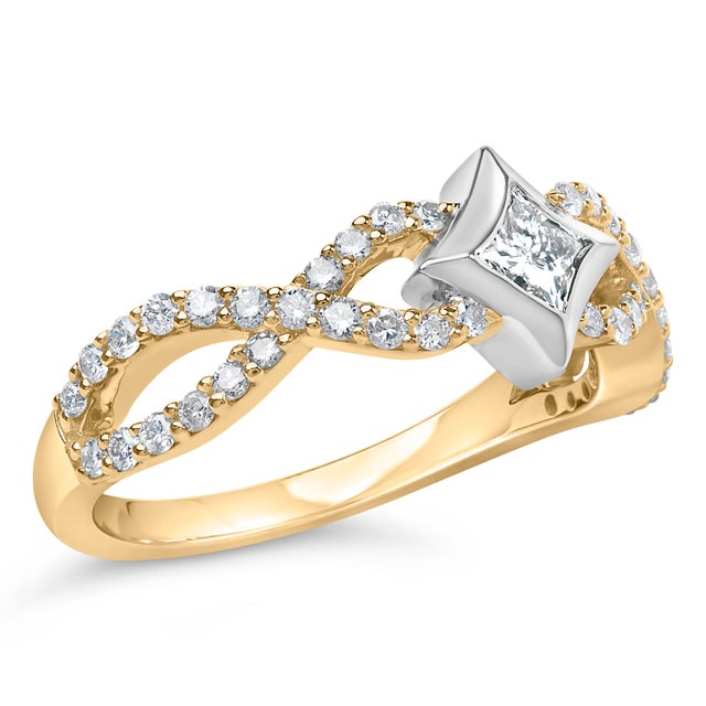 Contemporary 10K Two Tone Color 5/8 Cttw Diamond Kite and Twist Shank Ring (H-I Color,SI2-I1 Clarity) - Size 7 For Sale - Image 3 of 6