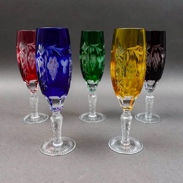 Mid-Century Modern Mid 20th Century Ajka Marsala Cut to Clear Crystal Champagne Flutes Glasses- Set of 5 For Sale - Image 3 of 7