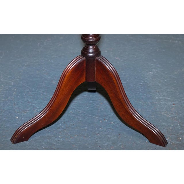 Vintage Georgian Style Tripod Wine Table with Scalloped Edge and Leather Inset Top For Sale - Image 3 of 7