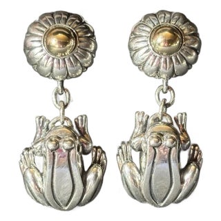 Barry Kieselstein Cord Sterling Silver 925 & 14k Gold Frog & Flower Dangle Earrings, Playful Pair. For Sale