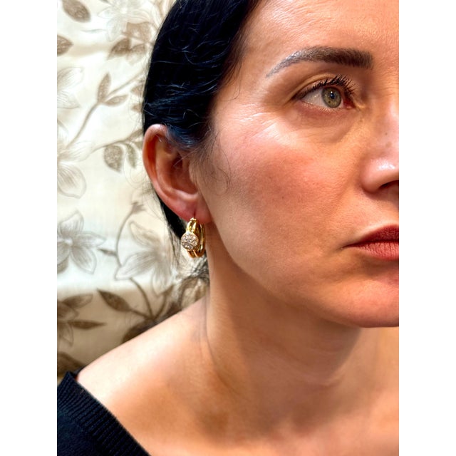 1.6 Carat Diamond VS Quality Hoop Earrings Women , 18 Karat Yellow Gold 8.8 Gm For Sale - Image 12 of 18