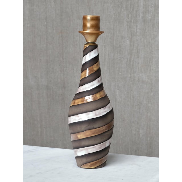 Mid-Century Modern Spiral Ceramic Table Lamp by Ingrid Atterberg for Upsala Ekeby, Sweden, 1950s For Sale - Image 3 of 10