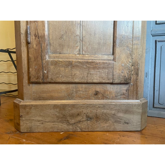 French Corner Cupboard in Walnut and Oak, 19th Century For Sale - Image 11 of 18