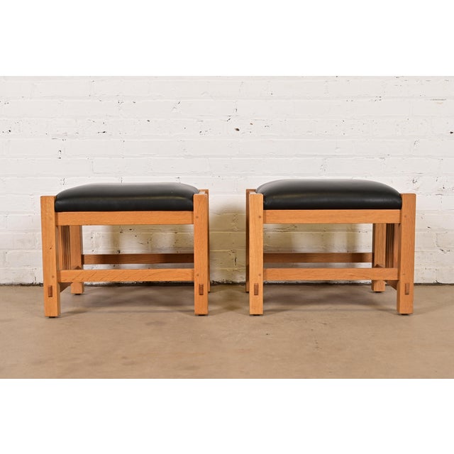 Mission Stickley Mission Oak Arts & Crafts Stools or Ottomans, Pair For Sale - Image 3 of 10