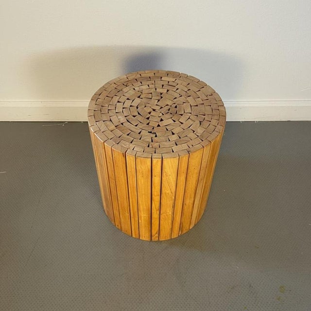 House Doctor 'Teaky' side table / coffee table made of reclaimed teak. In good condition. Approximate dimensions: Height:...