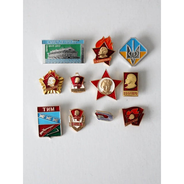 Mid 20th Century Collection Vintage Soviet Russian Pins - Set of 11 For Sale - Image 5 of 6