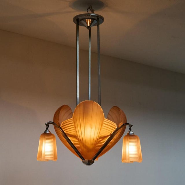 Art Deco Chandelier from Atelier Petitot, France, 1930s For Sale - Image 4 of 18