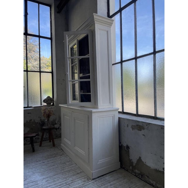 Ivory Display Case with White Patina, 1940s For Sale - Image 8 of 18