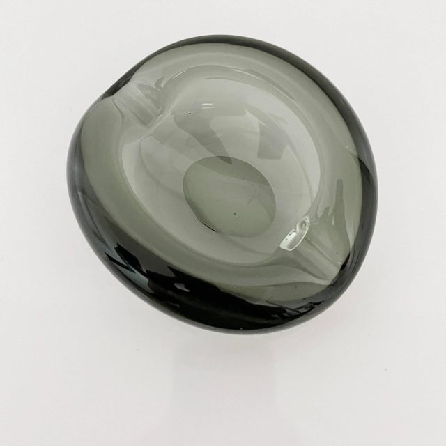 Mid-Century Modern 1950s Danish Smoke Grey Glass Ashtray Bowl For Sale - Image 3 of 7