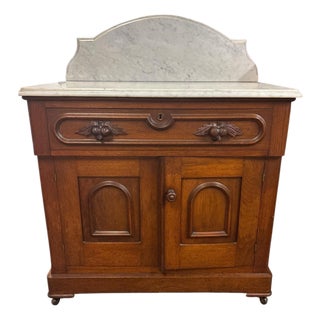 Antique Victorian Eastlake Walnut Marble Top Washstand With Carved Acorn Pulls, Circa 1880s For Sale