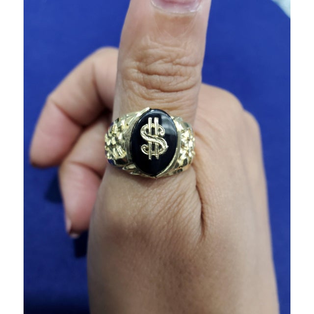 ♥ Product Summary ♥ Main Stone: Onyx Band Material: 10k Yellow Gold Weight: 7 grams Dimensions: 15mm