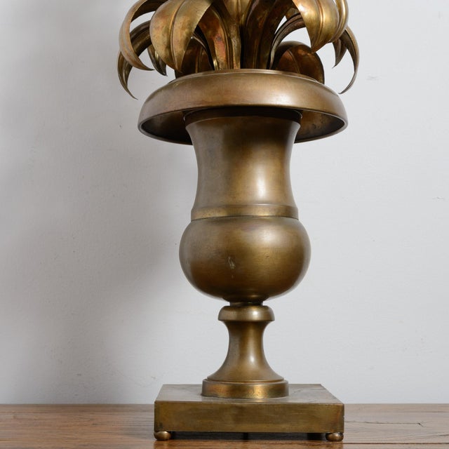 1960s Neoclassical Style Brass Palm Frond Tole Table Lamp - Pair For Sale In West Palm - Image 6 of 15