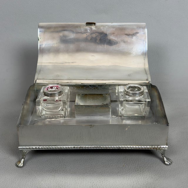Antique Inkwell Writing Desk in Silver Plated Metal from Leoni W.T. & Co For Sale - Image 6 of 14