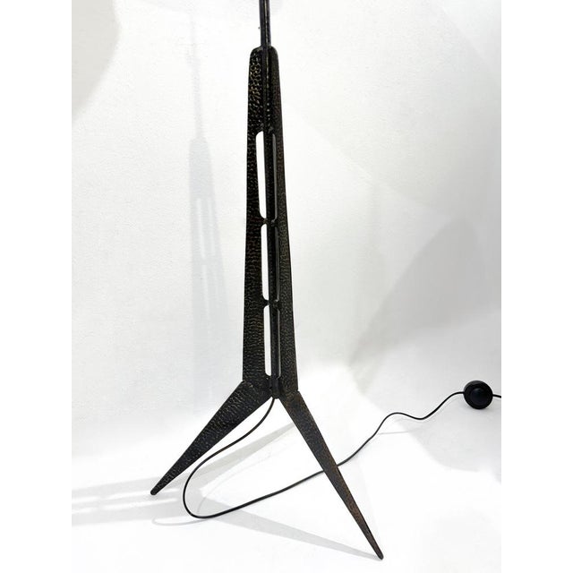 Mid-Century Modern Wrought Iron Tripod Floor Lamp For Sale - Image 3 of 6
