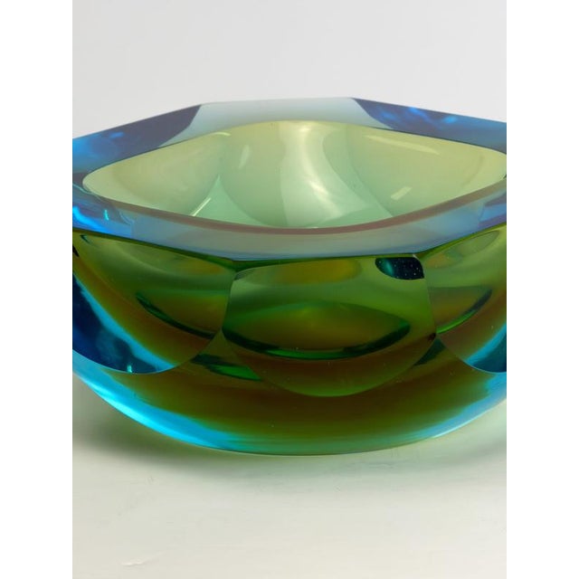 Octagonal Chartreuse Sommerso Murano Glass Bowl, 1960s For Sale - Image 4 of 11
