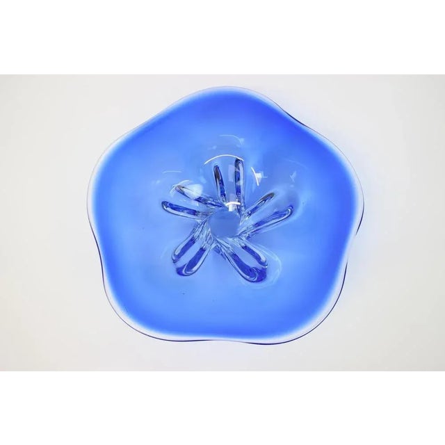 Czech Art Glass Bowl by Josef Hospodka for Chribska Glassworks, 1960s For Sale - Image 6 of 8