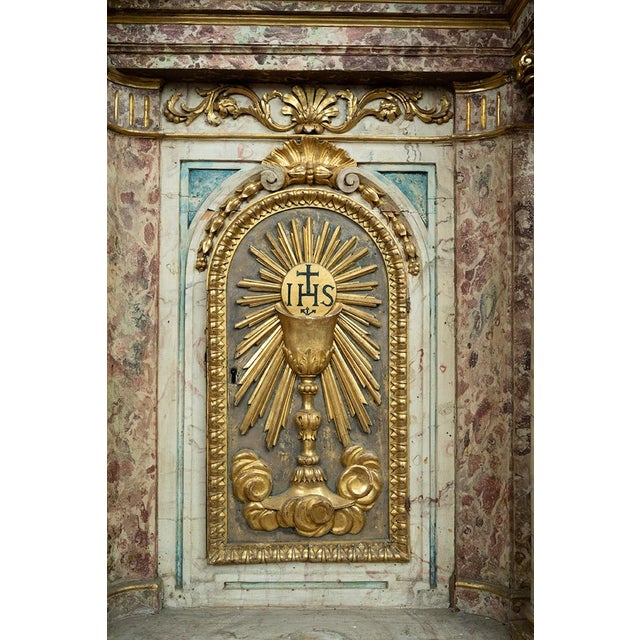 Antique Tabernacle of Roman Origin in Marbled Wood, 17th Century For Sale - Image 6 of 8