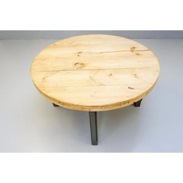 Centre Table in Pine, 1900 For Sale - Image 3 of 8