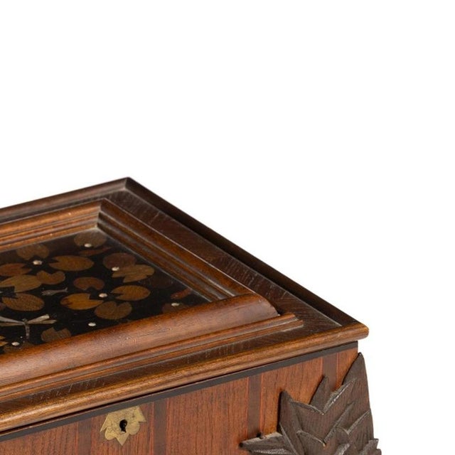 20th Century European Box with Lid For Sale - Image 4 of 6