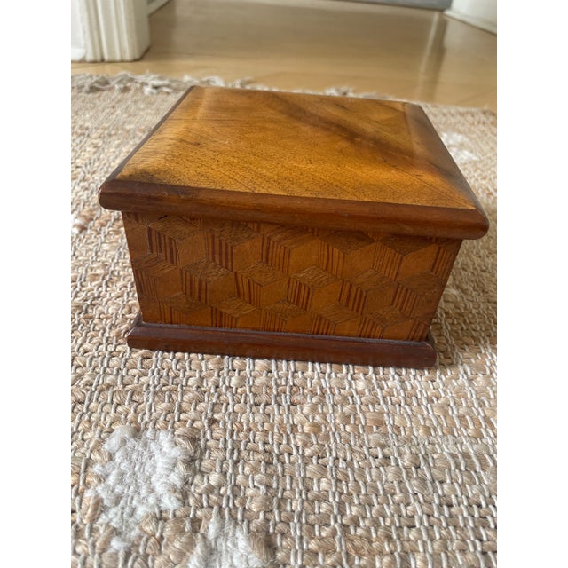 Vintage Wooden Square Wooden Trinket Dresser Box Geometric Parquetry Marquetry For Sale - Image 9 of 9