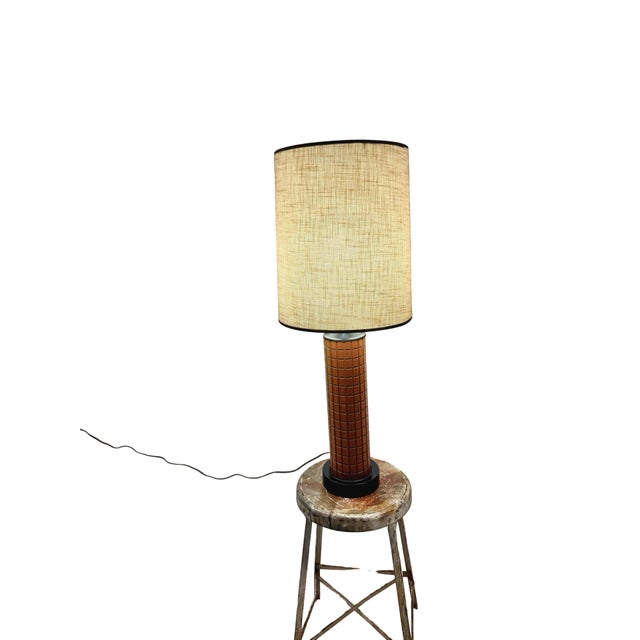 Mid-Century Geometric Table Lamp With Textured Column and Drum Shade For Sale In Philadelphia - Image 6 of 9