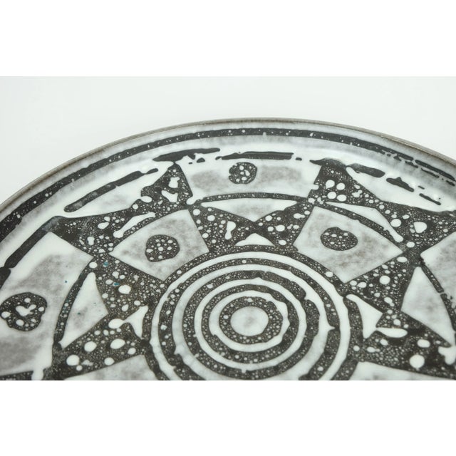 Large Mid-Century Grey and Brown Glazed Ceramic No. 1075-31 Ankara Bowl from Carstens Tönnieshof, 1960s For Sale - Image 6 of 11