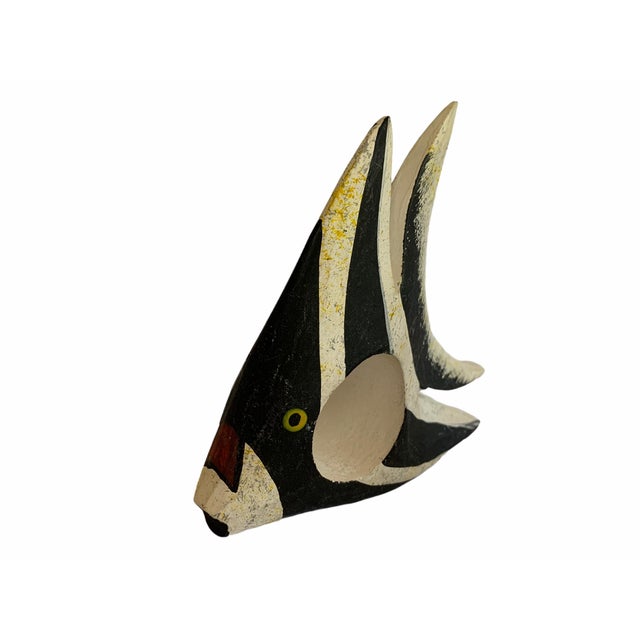 Late 20th Century Black & White Butterflyfish Napkin Rings - Set of 7 For Sale - Image 4 of 7