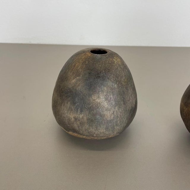 Brown West German Ceramic Studio Vases attributed to Helmut Schäffenacker, 1960s, Set of 2 For Sale - Image 8 of 18