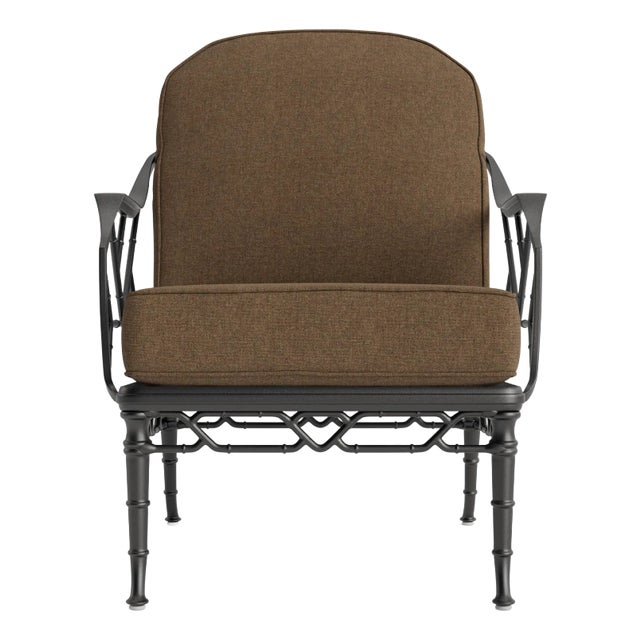 Brown Jordan Calcutta Lounge Chair, Textured Pewter frame with Fusion Moccasian fabric For Sale
