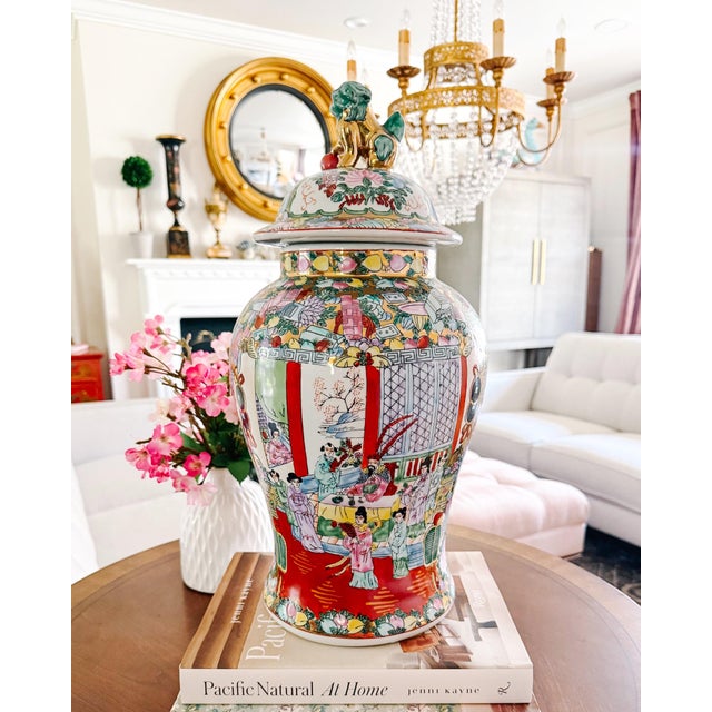 Large Vintage Chinese Rose Medallion Temple Jar With Gold & Green Foo Dog Lid 19" For Sale - Image 10 of 10