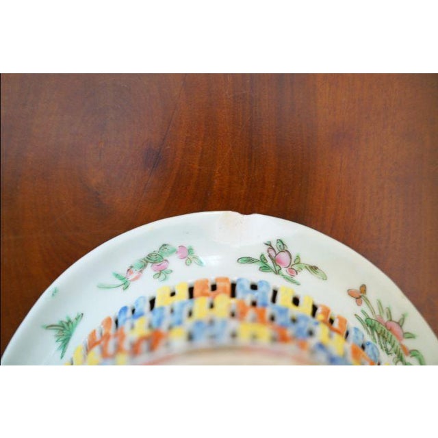 Green Chinese Canton Famille Rose Reticulated Basket Bowl With Floral and Figural Decoration For Sale - Image 8 of 12