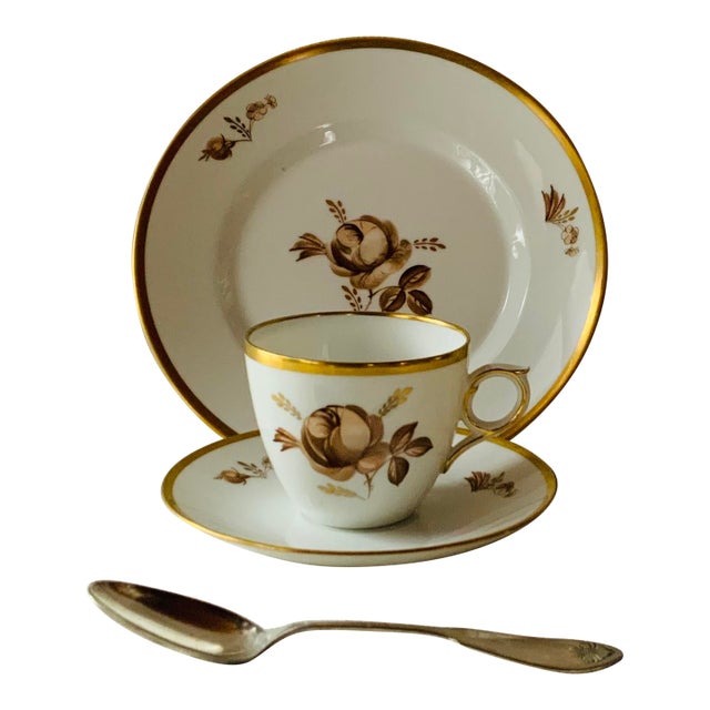 1960s Royal Copenhagen Brown Rose Breakfast Set For Sale