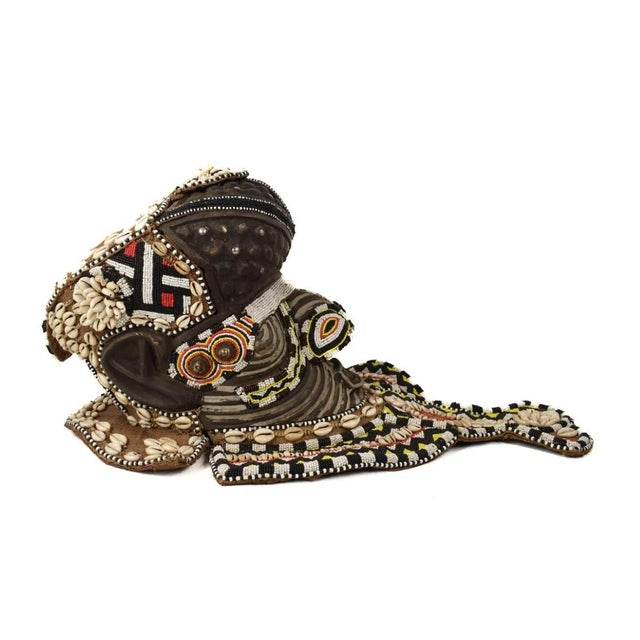Early 20th Century Kuba Mask Bwoom Helmet Royal For Sale - Image 4 of 9