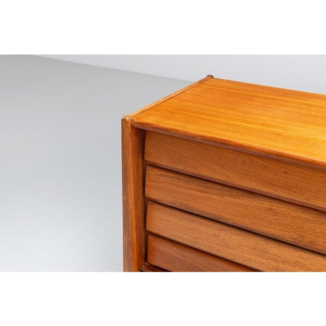 Small Sideboard in Walnut from Bosteels, Belgium, 1960 For Sale - Image 16 of 18
