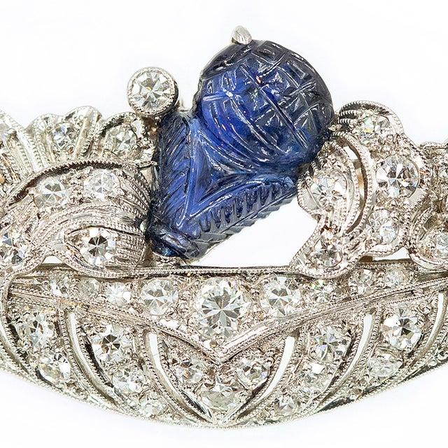 1930s Art Deco Wise Platinum 14k Carved Sapphire Diamond Floral Brooch For Sale - Image 10 of 12