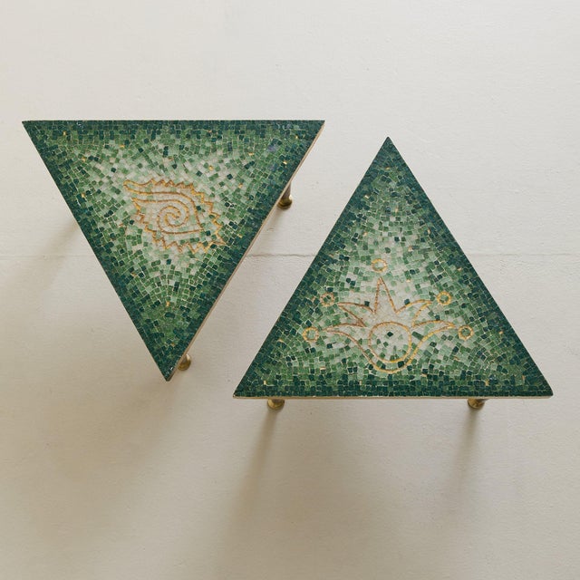 Mexican Green Mosaic Triangular Side Table by Genaro Álvarez, 1960s For Sale - Image 12 of 18