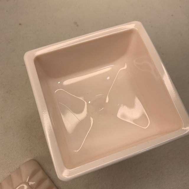 1950s Vintage Jeannette Shell Pink Milk Glass Covered "Wedding Box" For Sale - Image 5 of 6