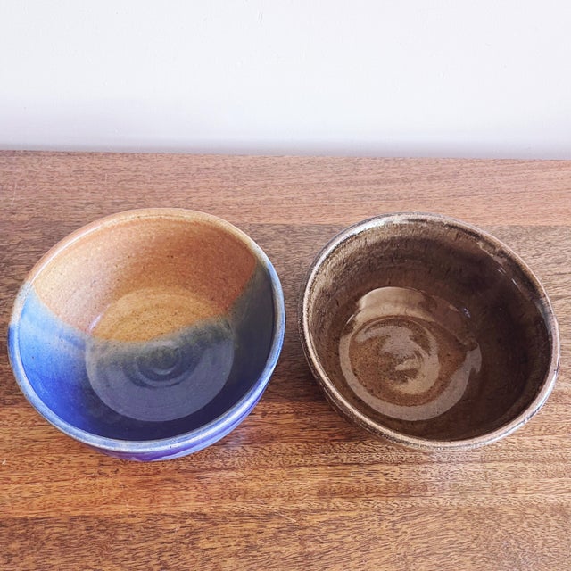 1990s Vintage Pair of Glazed Stoneware Studio Pottery Signed Bowls For Sale - Image 5 of 7
