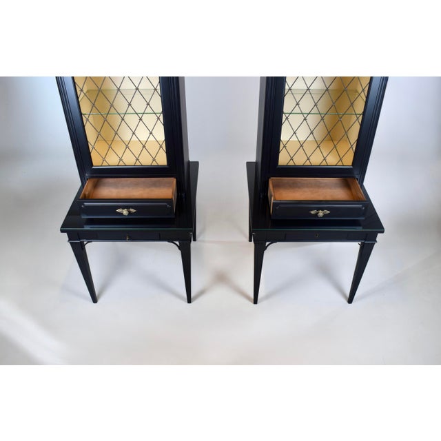 Louis XVI French Ebonized Bookcase Vitrine Cabinets, Baker Furniture, 1960's For Sale In Philadelphia - Image 6 of 16