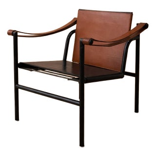 LC1 Tilting Back Chair in Leather by Le Corbusier for Cassina, 1980s For Sale