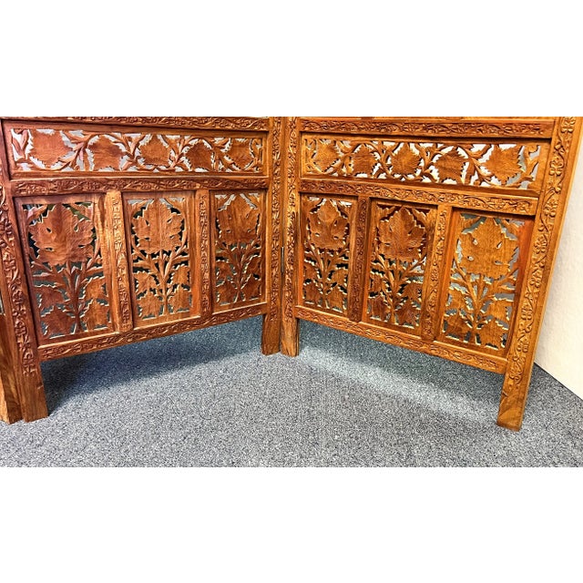 1960's Moroccan Style Pierced Wood 3-Panel Floor Screen For Sale - Image 4 of 13