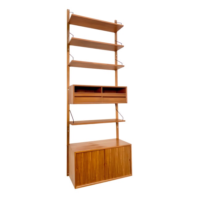 Mid-Century Danish Royal Shelving System in Teak by Poul Cadovius for Cado, Denmark, 1960s, Set of 8 For Sale