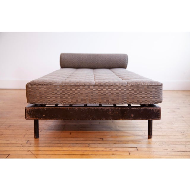 Metal 1950s Jean Prouve Scal Daybed, Model N450 For Sale - Image 7 of 10