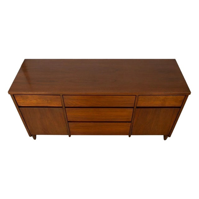 Stylish 1960s era sideboard/ credenza, dresser by Stanley Furniture. A Minimalist Danish Modern inspired profile, with...