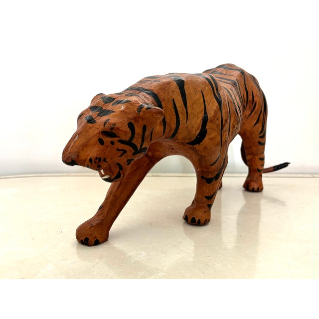 Vintage Leather Sculpted Tiger Table Top Statue Figure - Made in India For Sale - Image 4 of 8