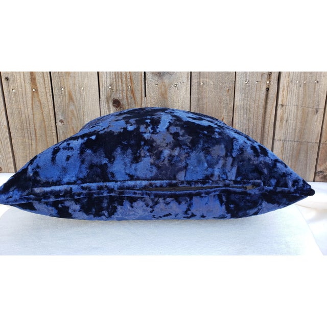 Contemporary Clarke & Clarke Crush Midnight Fabric Pillow Cover For Sale - Image 3 of 5
