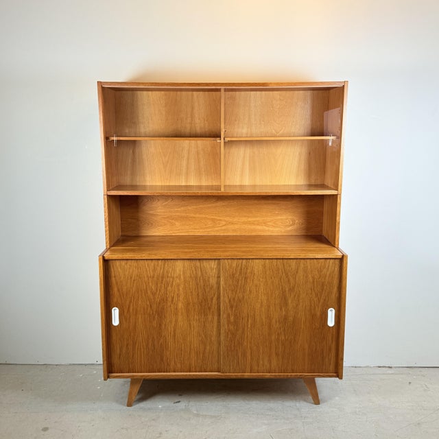 Model U452 Modular Highboard attributed to Jiří Jiroutek for Interier Praha, 1970s For Sale - Image 15 of 15